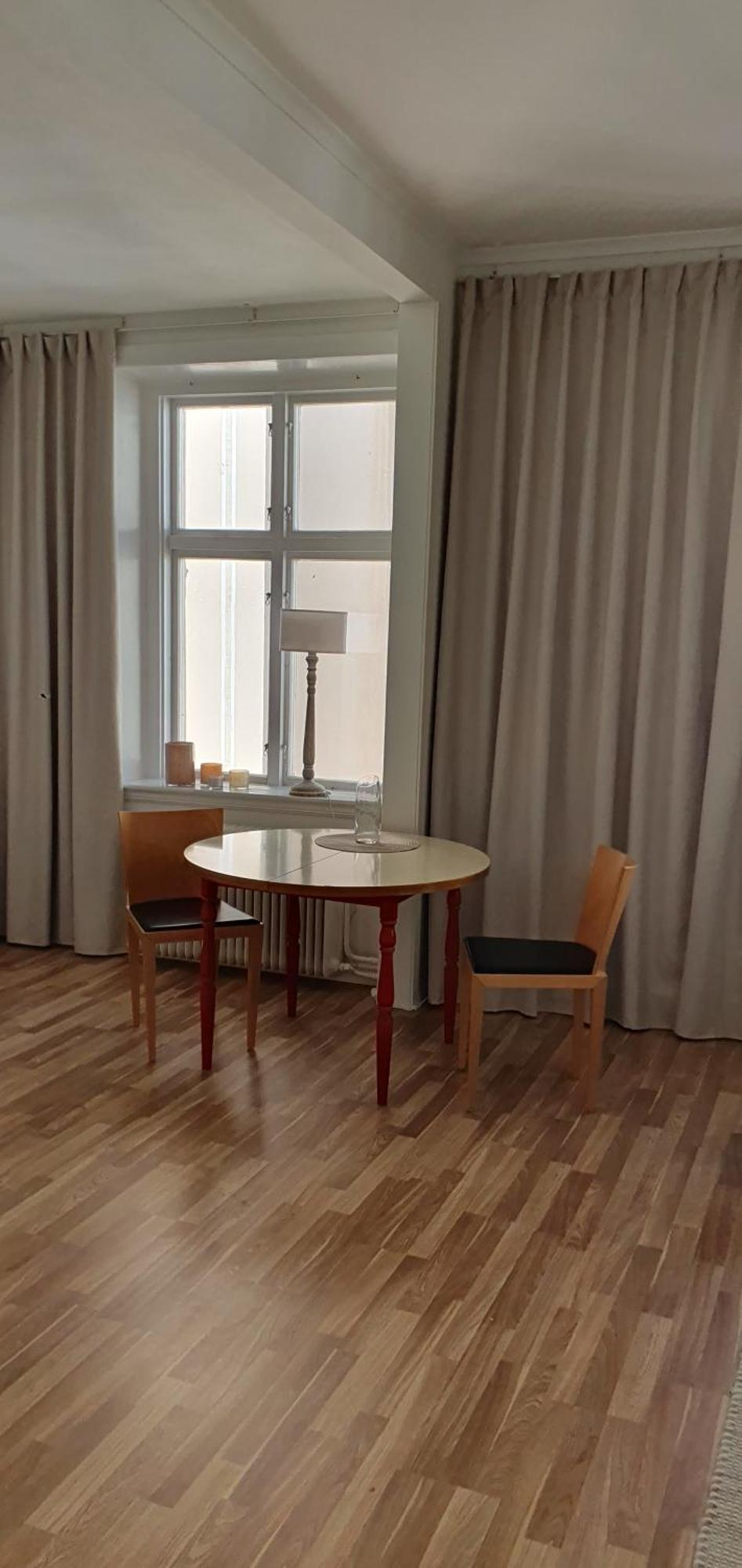 Skövde Centrum Laegenhet מראה חיצוני תמונה