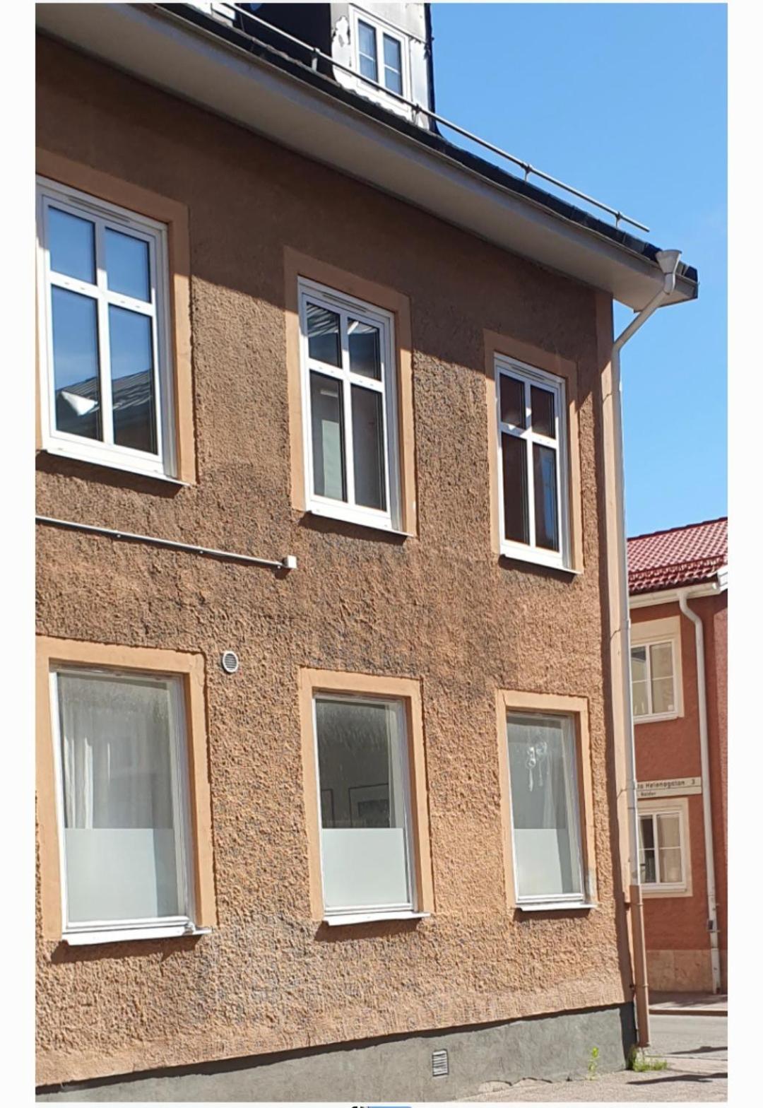Skövde Centrum Laegenhet מראה חיצוני תמונה